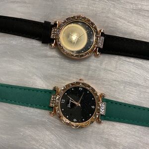 2pcs Women's Green Leather Strap Crystal Accent Watch - Gold Case
